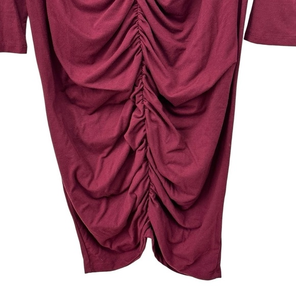 Torrid Burgundy Red Ruched Long Sleeve Bodycon Dress, size 2X - Picture 6 of 11